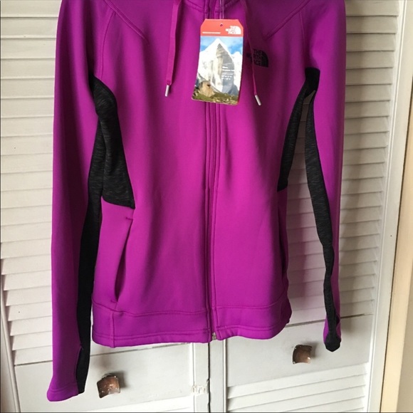 THE NORTH FACE | Purple Fleece Hoodie - Picture 4 of 4